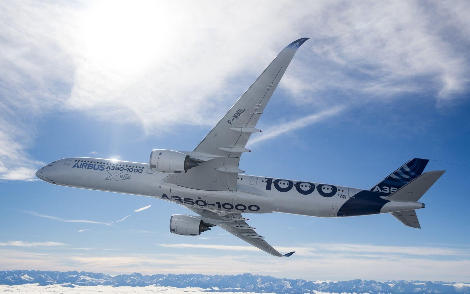 A350-1000 stretched fuselage