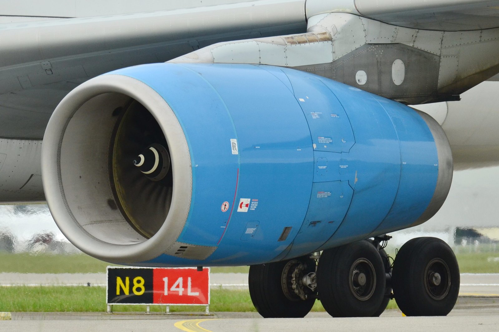 Rolls-Royce Trent 700 aircraft engine powering an Airbus A330 aircraft