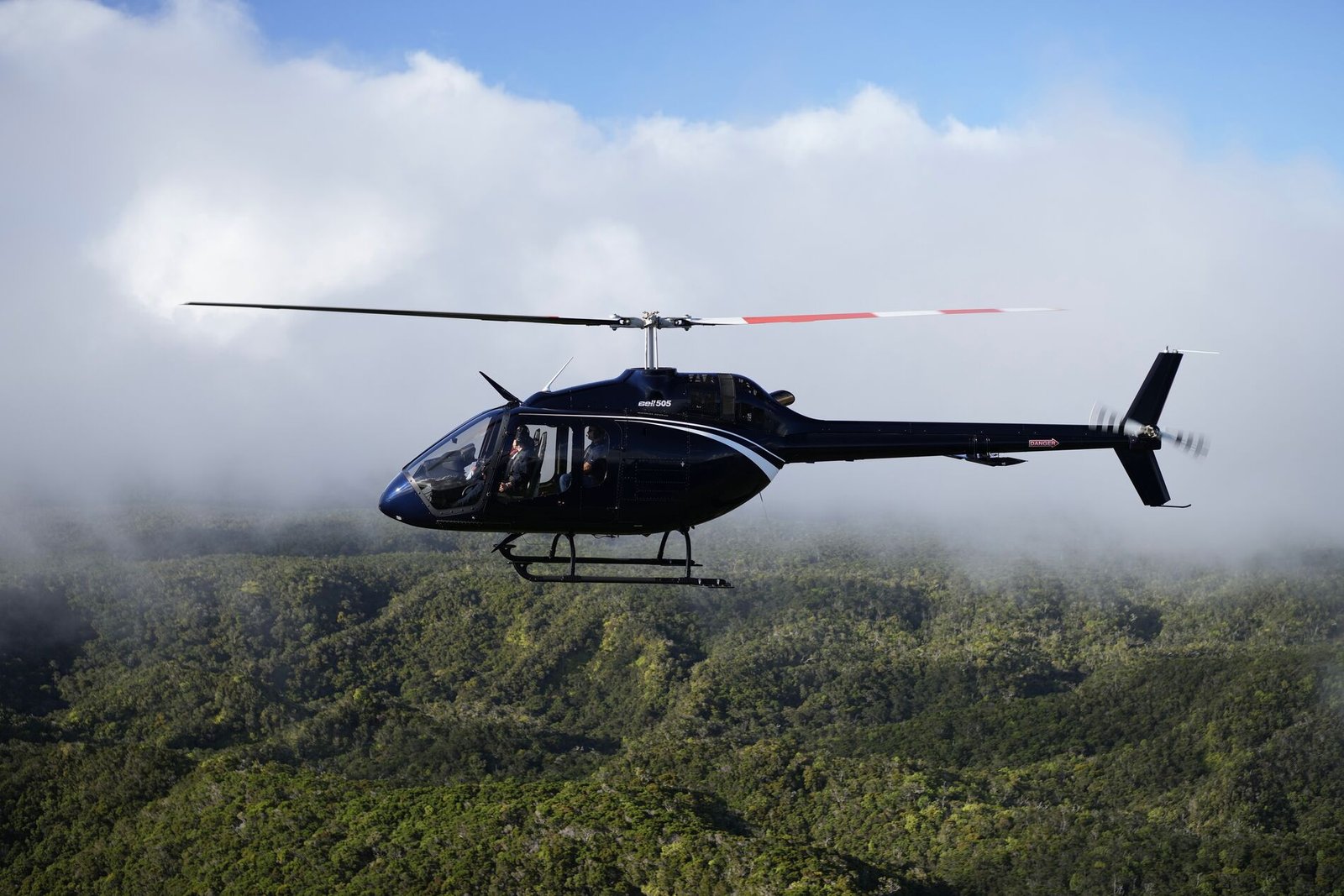 Bell 505 Jet Ranger X light helicopter