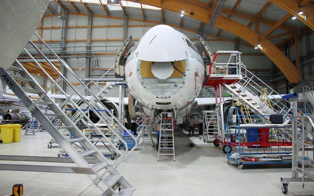 Aircraft engine maintenance and MRO operations