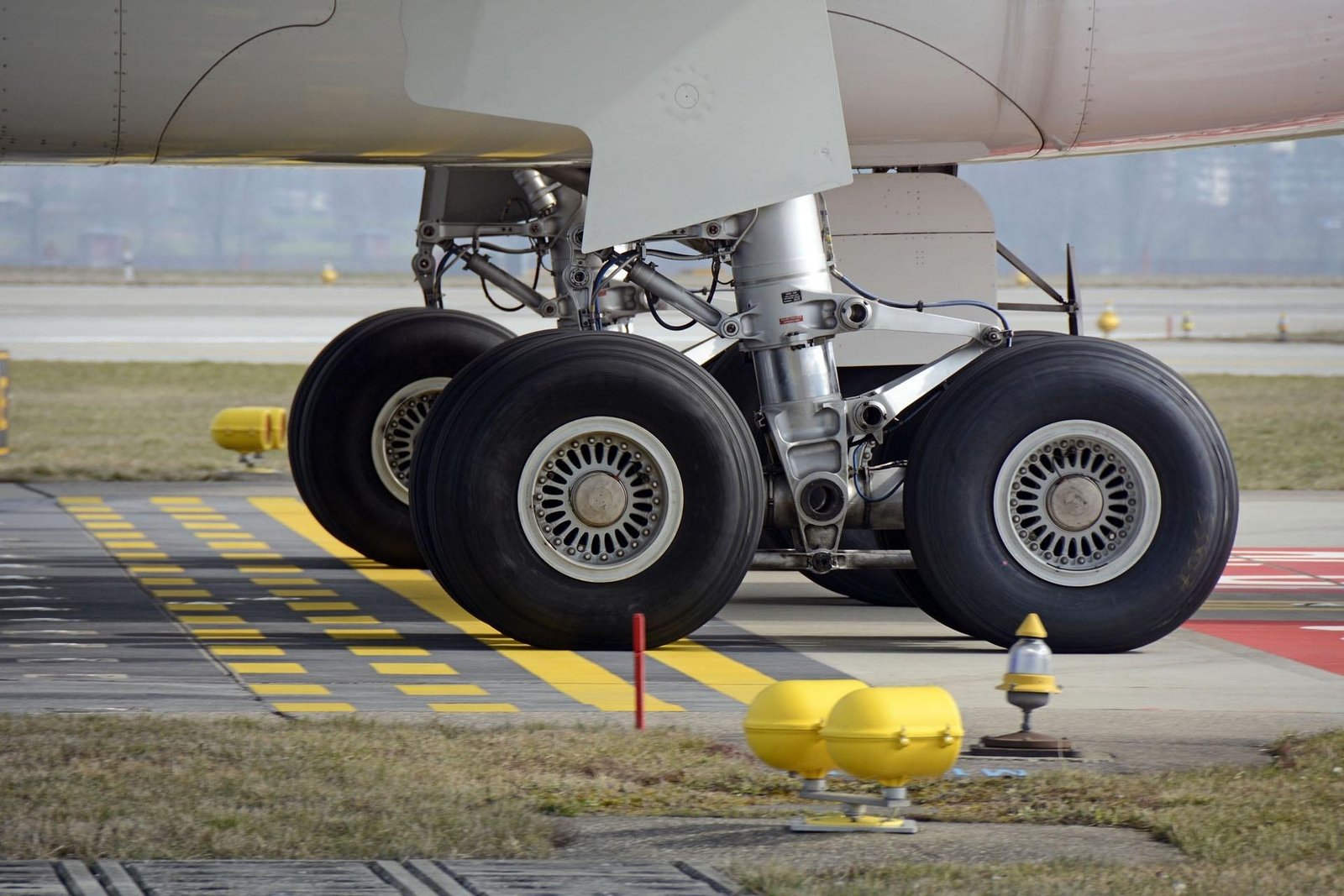 Aircraft landing gear overhaul – rotable component with high residual value