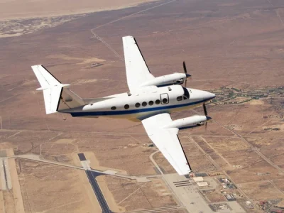 King Air B 200 in flight