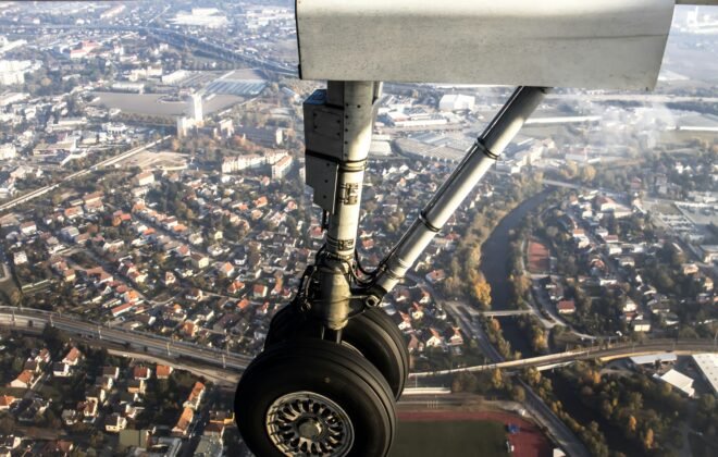 analysis of landing gear life cycles: overhaul intervals, residual value impact, lease return conditions